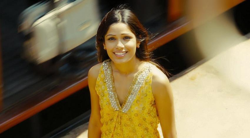 Freida Pinto | "Slumdog Millionaire" (2008)