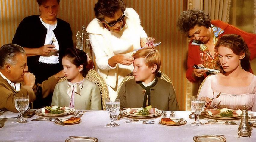 Robert Wise, Charmian Carr, Angela Cartwright, Duane Chase | "The Sound of Music" (1965)